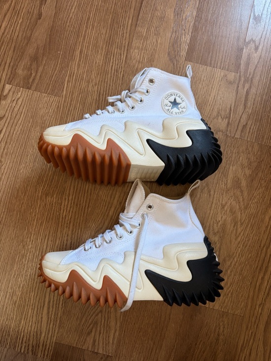 Converse Shoes - Converse Run Star Motion High Top Sneakers - White, Gum & Black